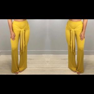 Wide Leg Fitted Pants